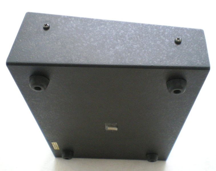 TONEHOME - the World of Vintage Guitar Effects Pedals - No.95