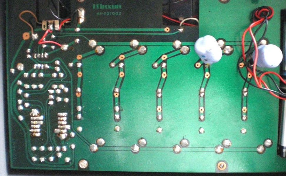 TONEHOME - the World of Vintage Guitar Effects Pedals - No.95