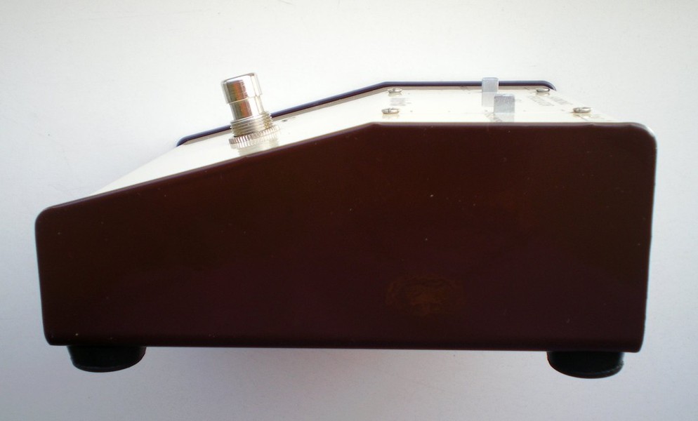 TONEHOME - the World of Vintage Guitar Effects Pedals - InterFax