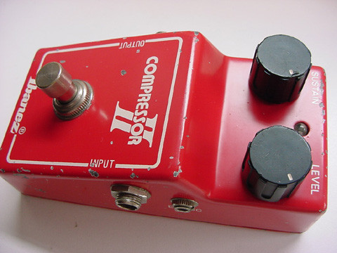 TONEHOME - the World of Vintage Guitar Effects Pedals - CP-835