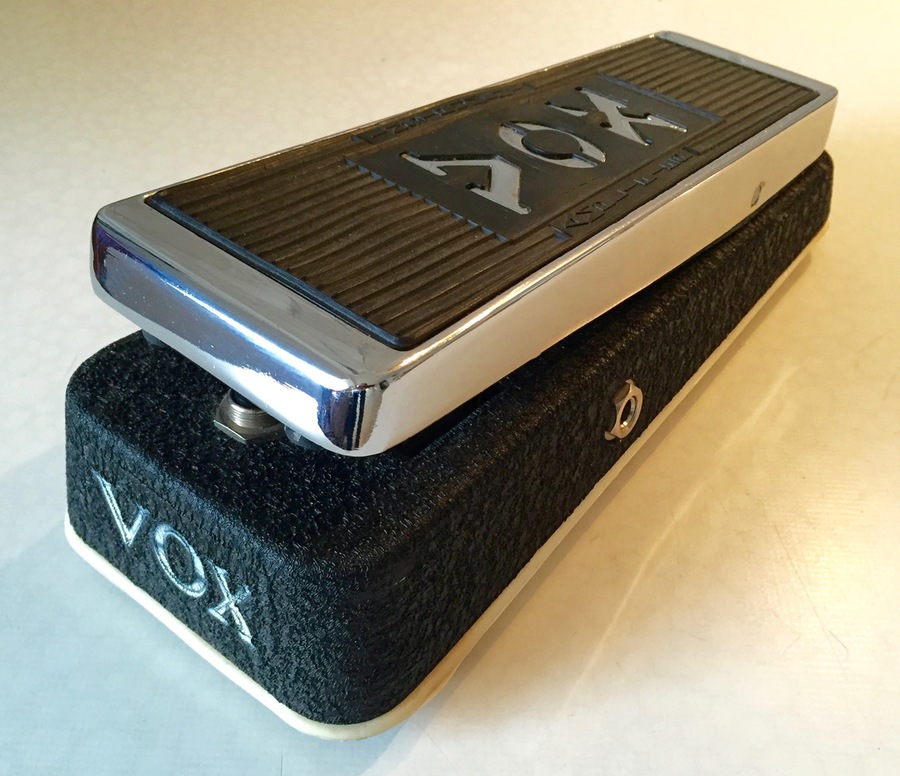 TONEHOME - the World of Vintage Guitar Effects Pedals - V846 Wah Wah